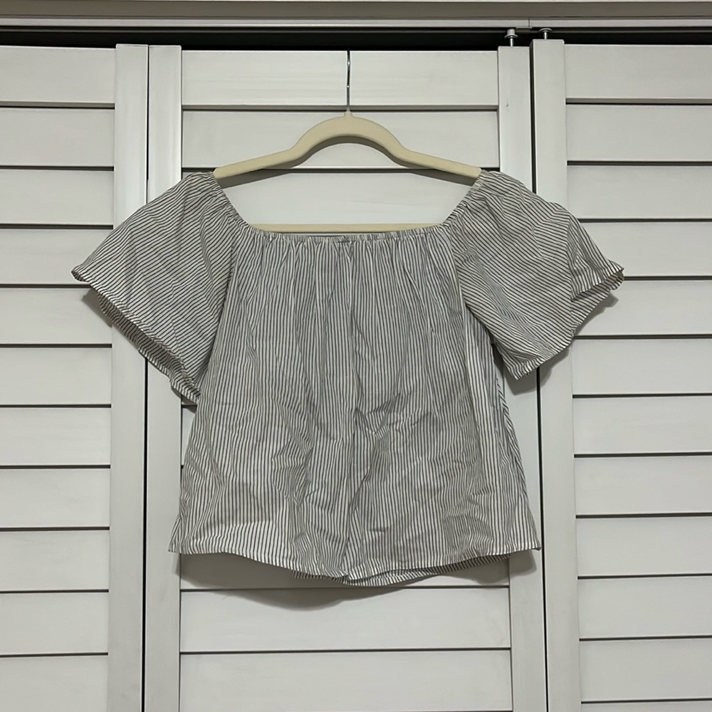 Express Off-the-shoulder Top